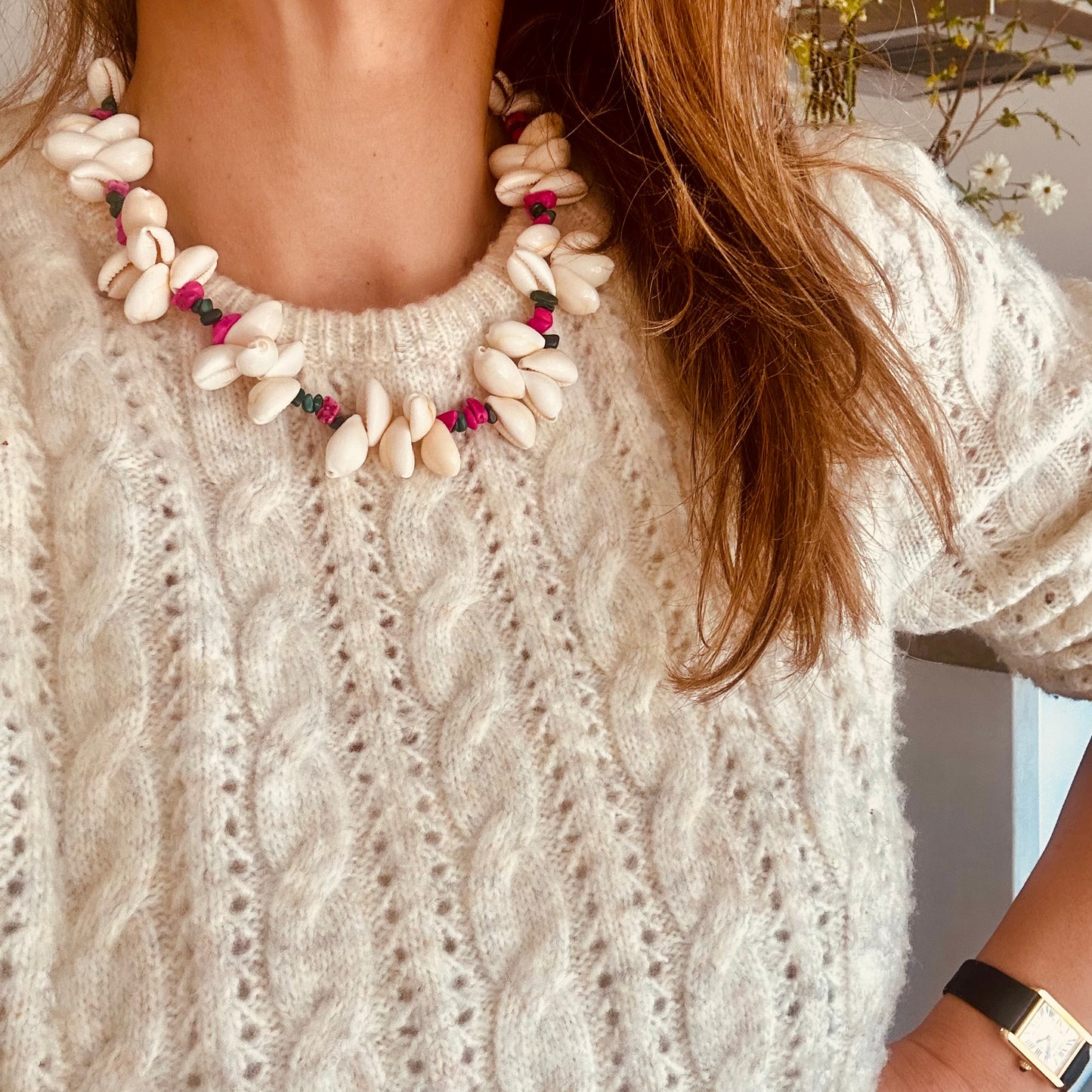 NECKLACE PINK GREEN SHELLS
