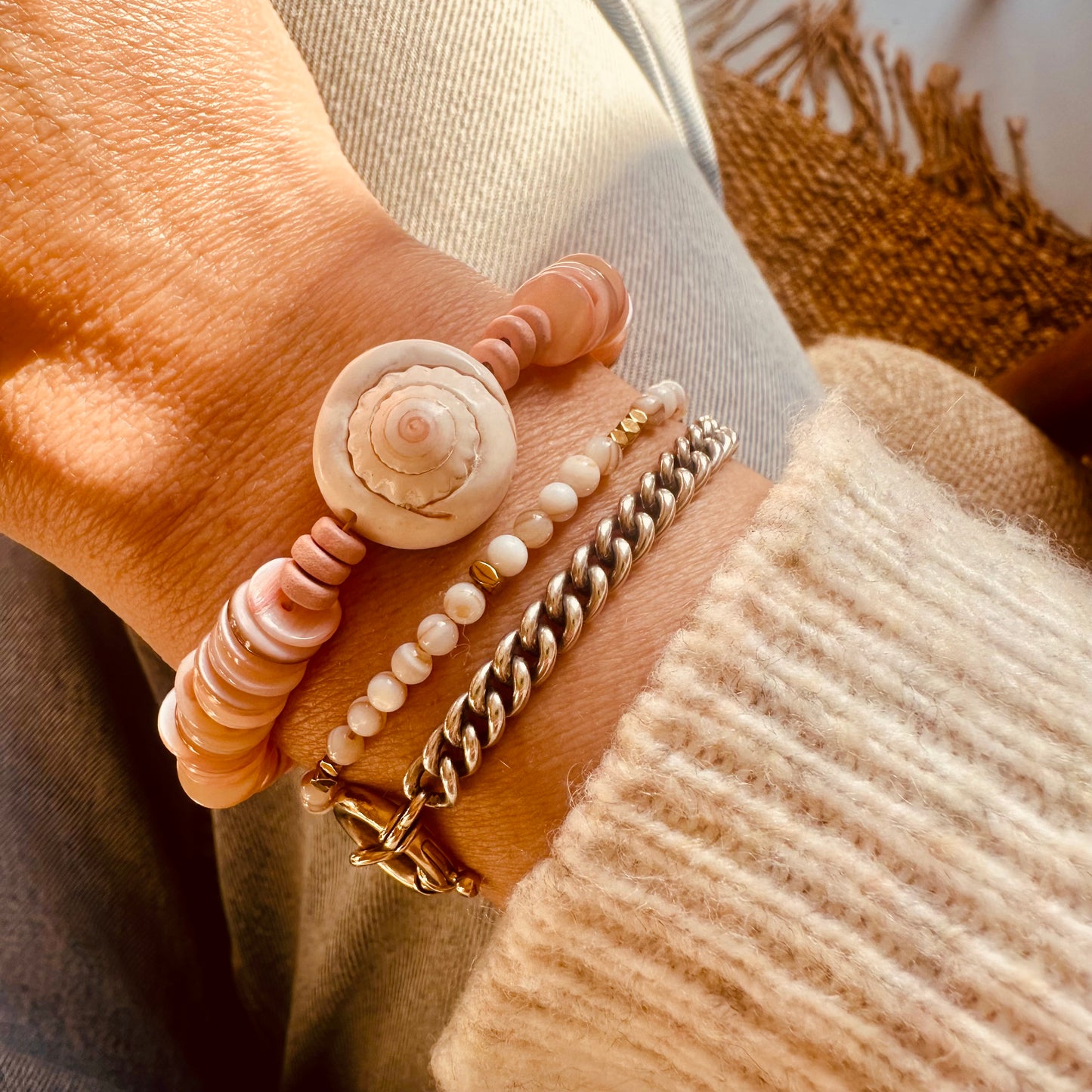 BRACELET SHELLS OFFWHITE GOLD