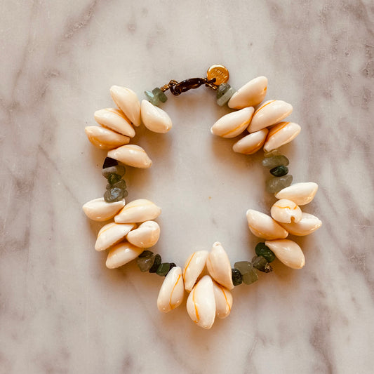 BRACELET GREEN SHELLS